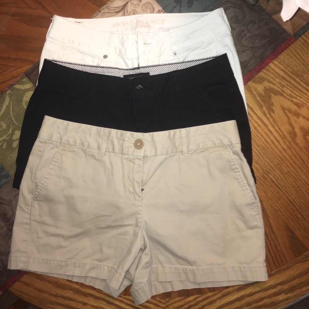 😍3 Pairs of Shorts!